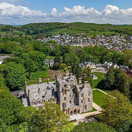 Апартаменты The Alfred Stone Cross Mansion