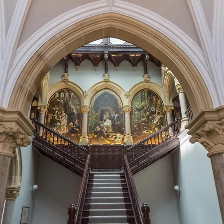 Апартаменты The Alfred Stone Cross Mansion