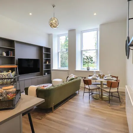 The Alfred Stone Cross Mansion